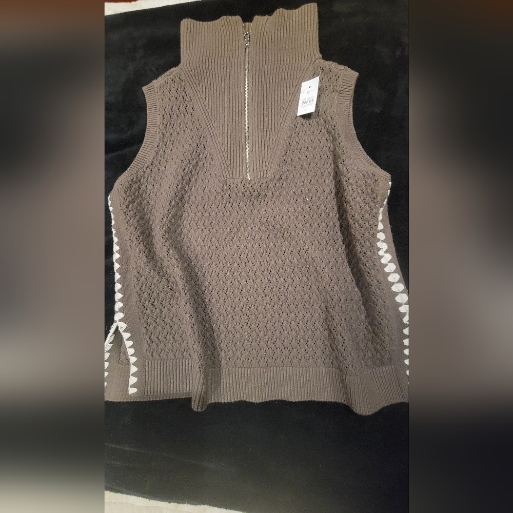 Lou & Grey Crochet Pointelle Half Zip Sweater Vest